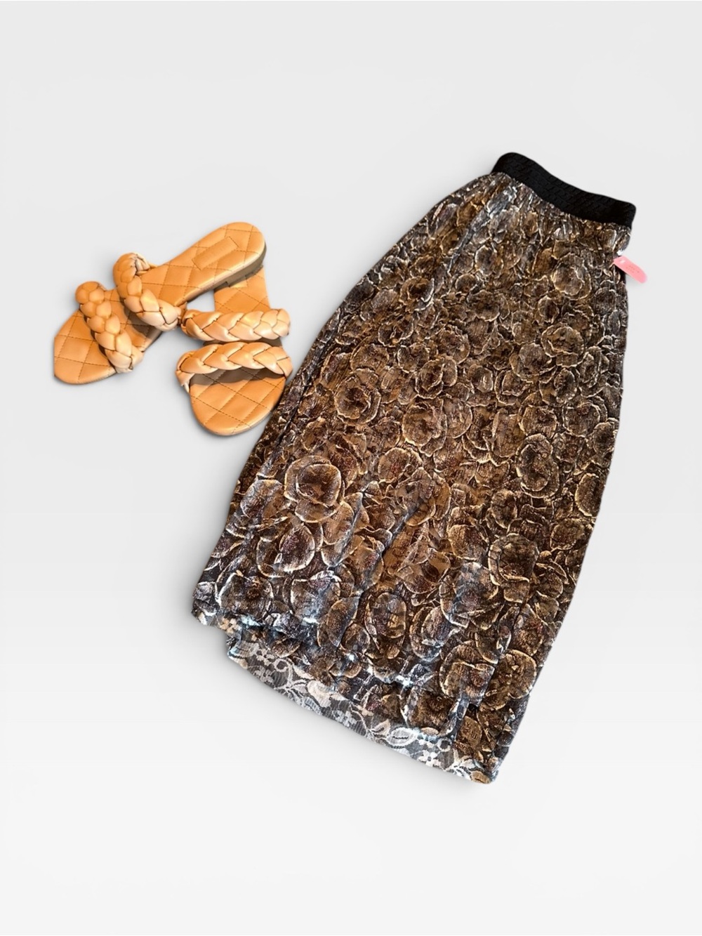 NEW•XL•Elegance Is Calling Lightweight Midi Floral Accordion Skirt
